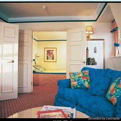 John Howard Hotel Londra Camera foto