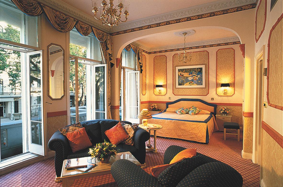 John Howard Hotel Londra Camera foto